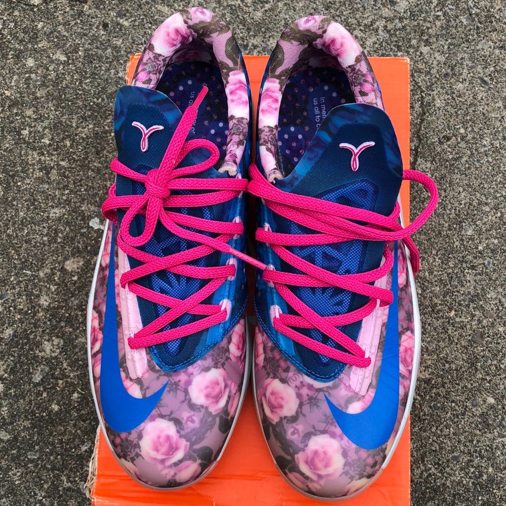 Brand new Nike KD Aunt Pearl 6 size 6y 💯authentic